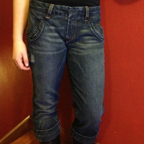 Capri Jeans
