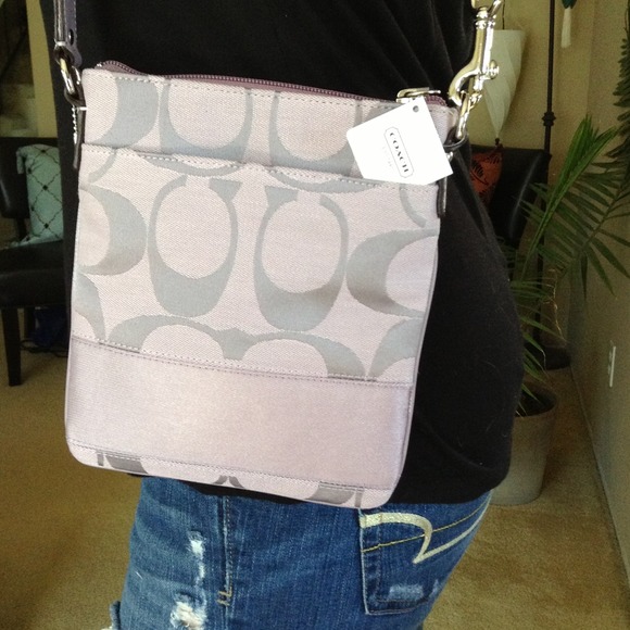 Authentic Coach Purse!!