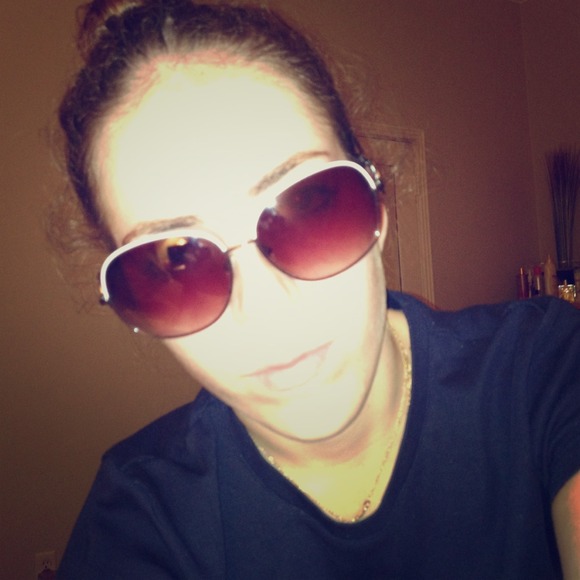 Guess sunglasses ! Authentic