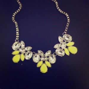 Adorable Glam Necklace!!!!