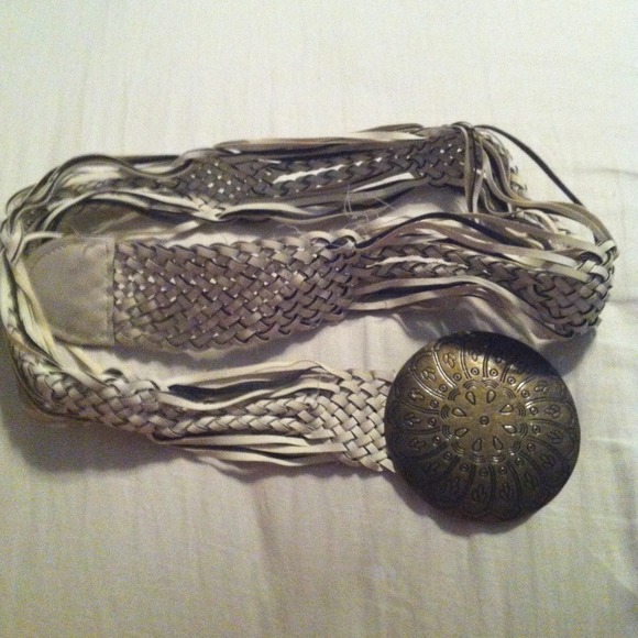 Belt - Picture 2 of 2