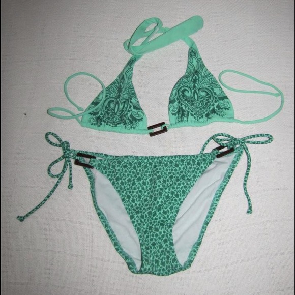 Victoria's Secret bikini