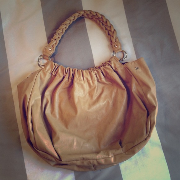 🚫BUNDLED🚫 Tan faux leather bag W braided handles