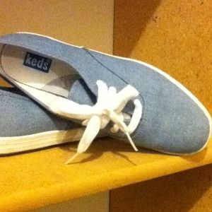 Keds!