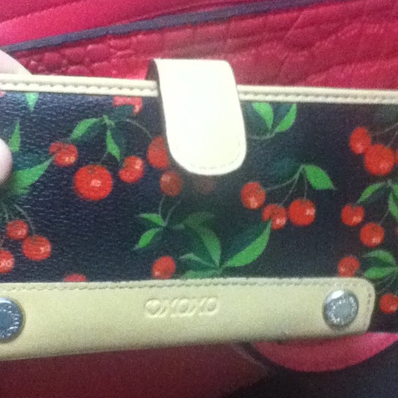 Xoxo wallet