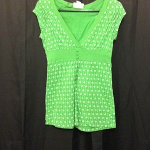 🔗Sold in bundle🔗 Self Esteem green Shirt