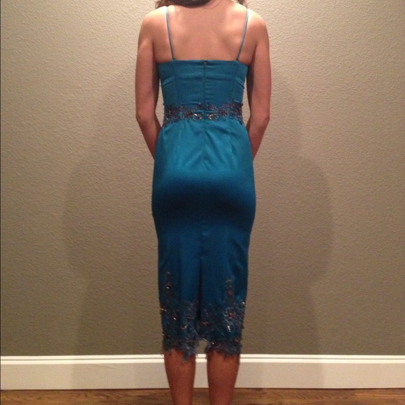 Aqua Julian Joyce by Mandalay cocktail dress - Picture 2 of 2