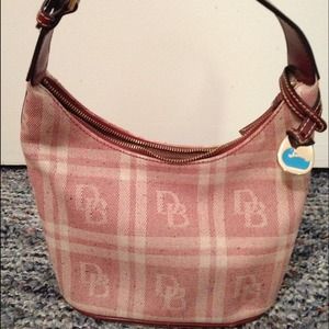 Dooney & Bourke Purse