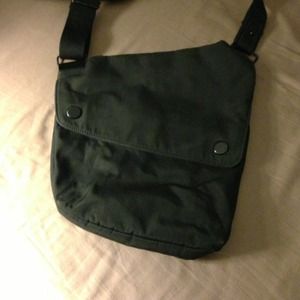 Black cross body purse