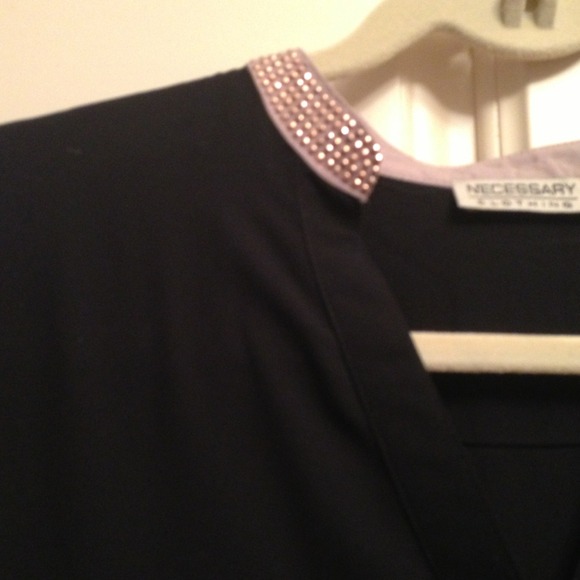 Top - Picture 3 of 4