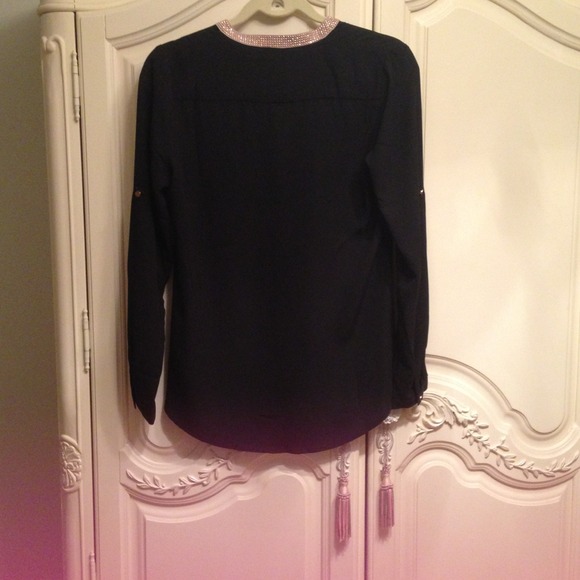 Top - Picture 4 of 4