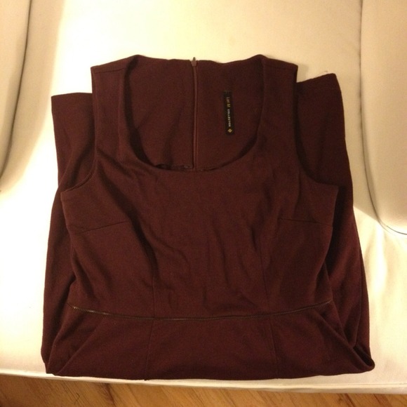 Plum dress - Picture 2 of 4