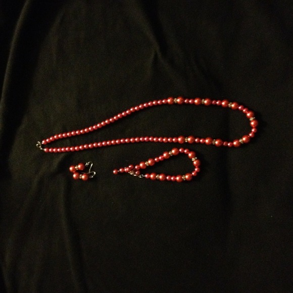 Bracelet earrings and necklace glass bead set - Picture 3 of 4