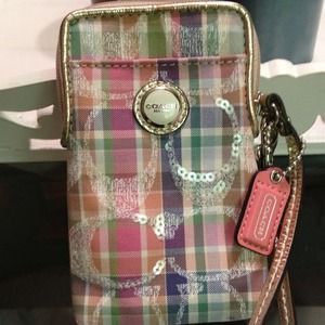 Authentic coach cell phone case👸reserved 👍👍👍