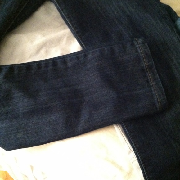Jeans - Picture 2 of 3