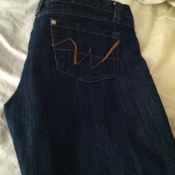 Jeans - Picture 3 of 3