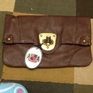 ❌SOLD!❌ 100% Vegan Dark brown clutch.