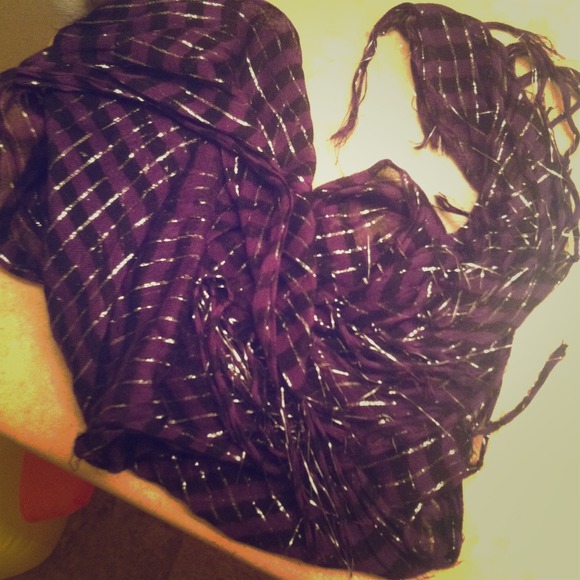 Black/purple/silver scarf