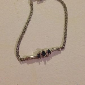 White gold, sapphire and diamond bracelet