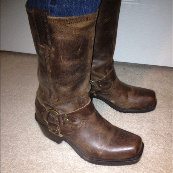 💟Reserved💟Brown leather worn boots