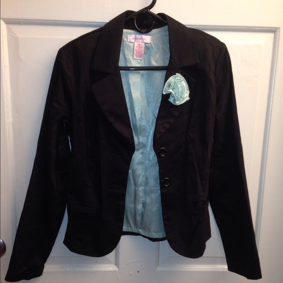 Black Blazer