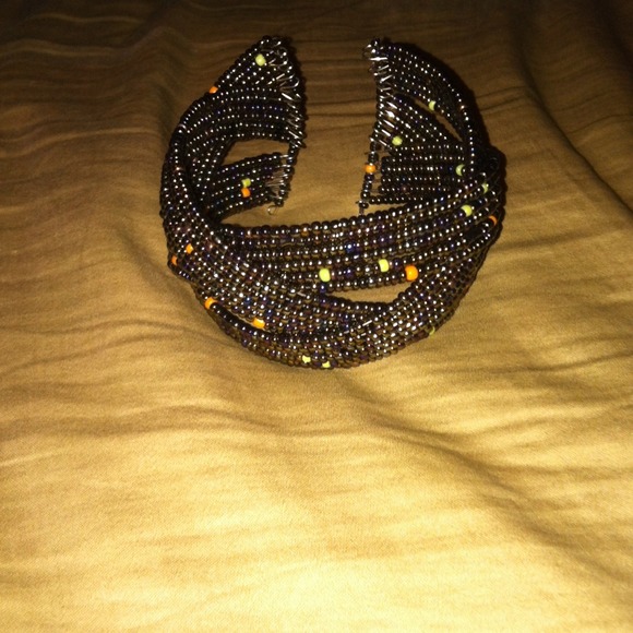 Beaded Bracelet - Picture 1 of 3