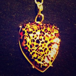 SOLD- Leopard print heart shaped key chain