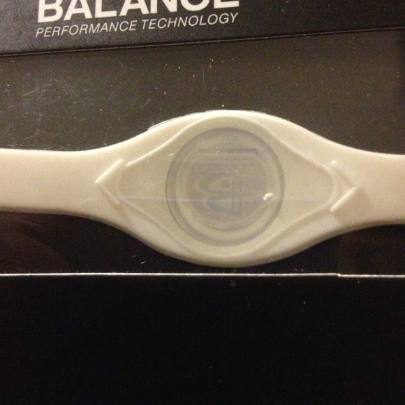 Power Balance Performance Technology Bracelets - Picture 2 of 2
