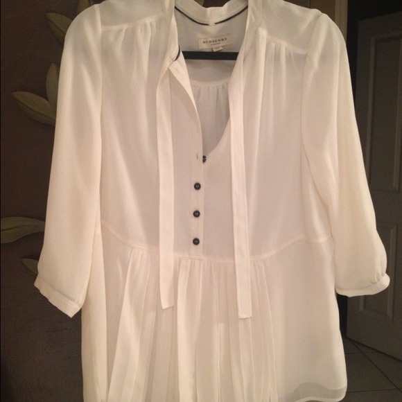 White puffy Burberry shirt