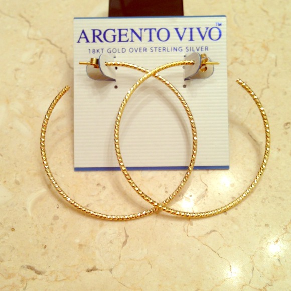 Textured gold vermeil hoop earrings - NWT!
