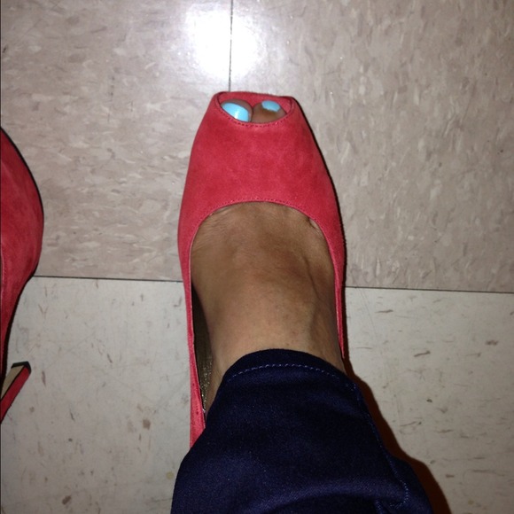 Sam Edelman - Picture 2 of 3