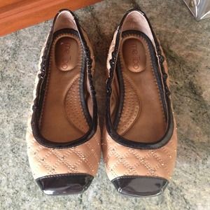 ❗REDUCED AGAIN❗7.5 Me Too "Scarlett" Flats