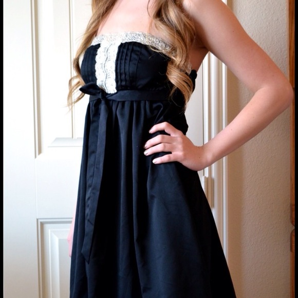 Black strapless dress with lace trimming