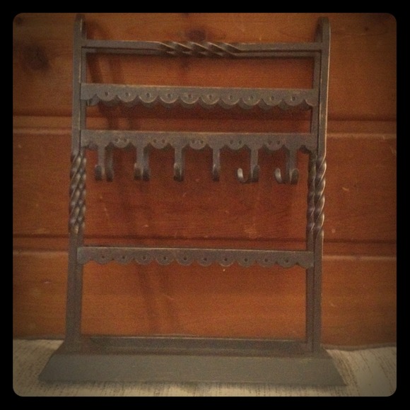 ❌RESERVED❌ Jewelry Stand ❤K CUP HOLDER