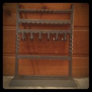 ❌RESERVED❌ Jewelry Stand ❤K CUP HOLDER