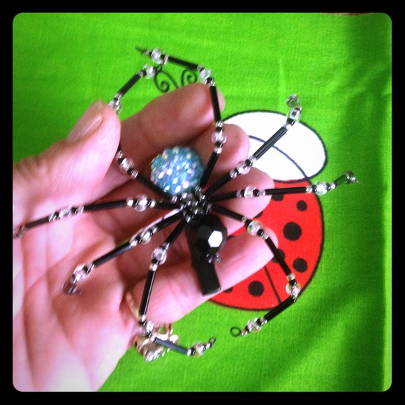 Spider Hair clip  black Silver and Green