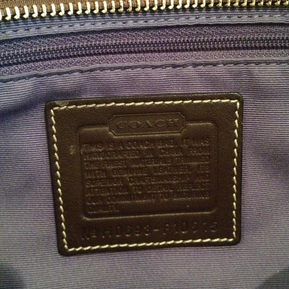 Authentic Coach patchwork gallery tote - Picture 4 of 4