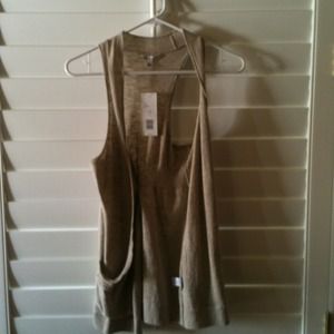 Beige sleeveless sweater