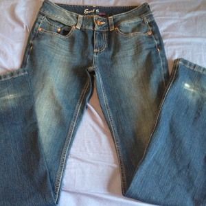 Earl jeans size 27x34