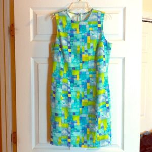 Sleeveless Georgiou Studio dress - fun pattern!
