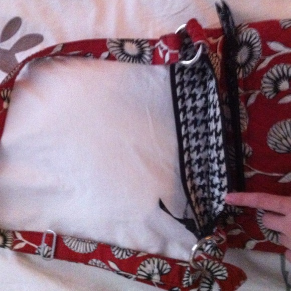 Purse - Picture 3 of 3