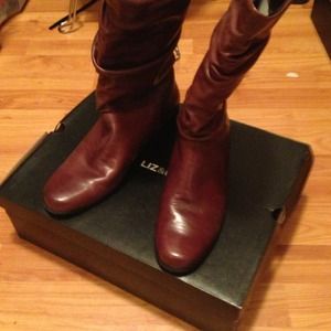 🎈Sold 🎈Brown mid calf boots