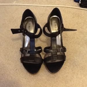 *Sold*Black platform heels. Only worn once!