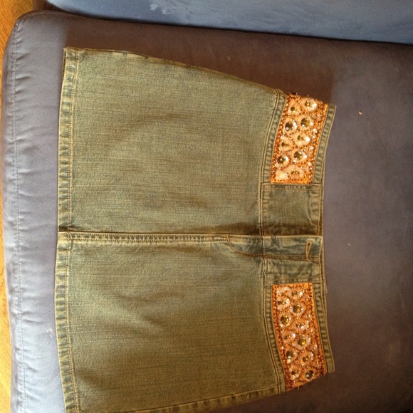 Sparkly fun Express jean skirt! 19"w x15"l