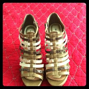 New Madden Girl (Steve Madden) heels. Never worn!