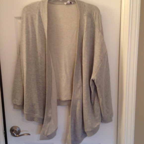 *Bundle for maryjfreeman*heather gray sweater