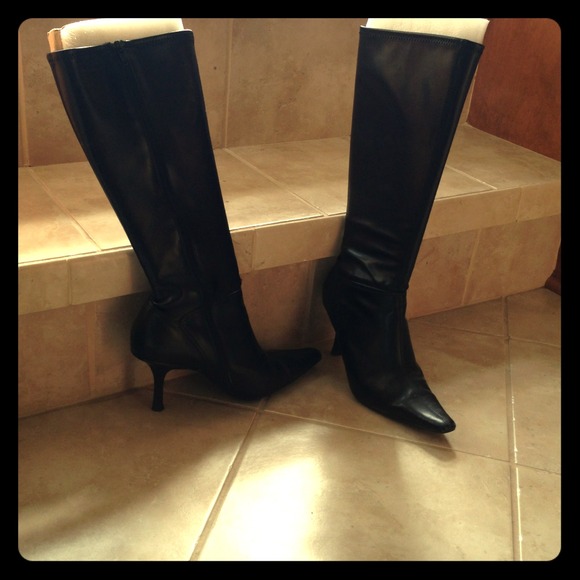 Black boots