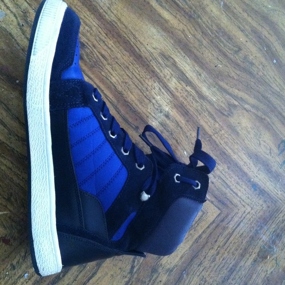 Blue hi top recon shoes - Picture 2 of 4