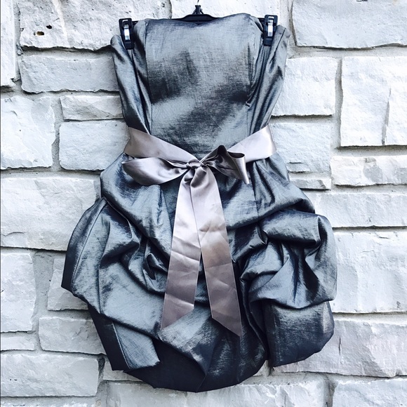 JESSICA MCCLINTOCK DRESS - Picture 3 of 5