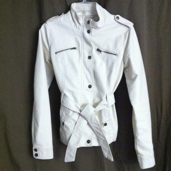 🌟SOLD!🌟Wet Seal White Belted Faux Leather Jacket